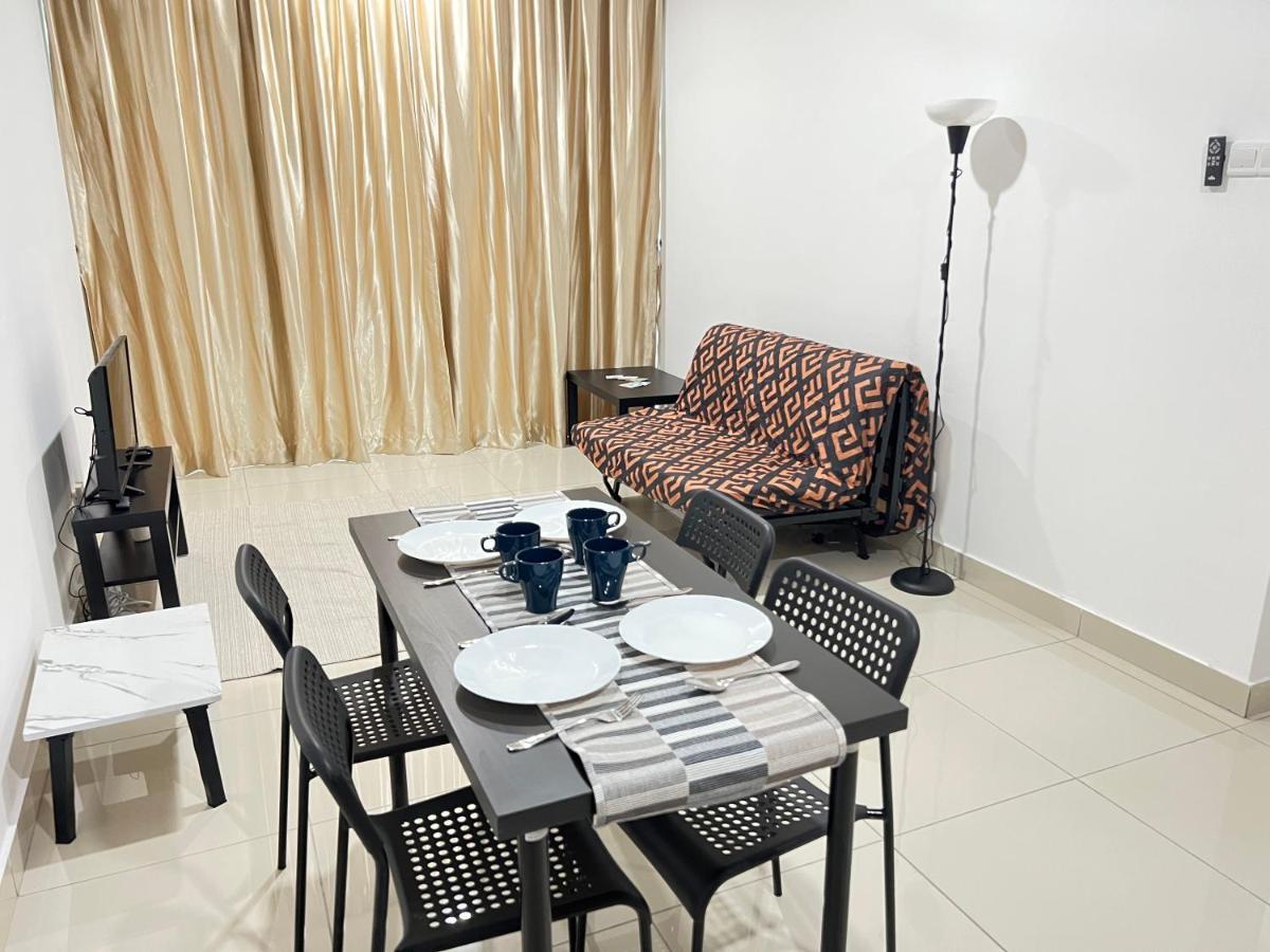 Studio Units At Pacific Tower Near Jaya One By Comfyasia Petaling Jaya Exteriör bild