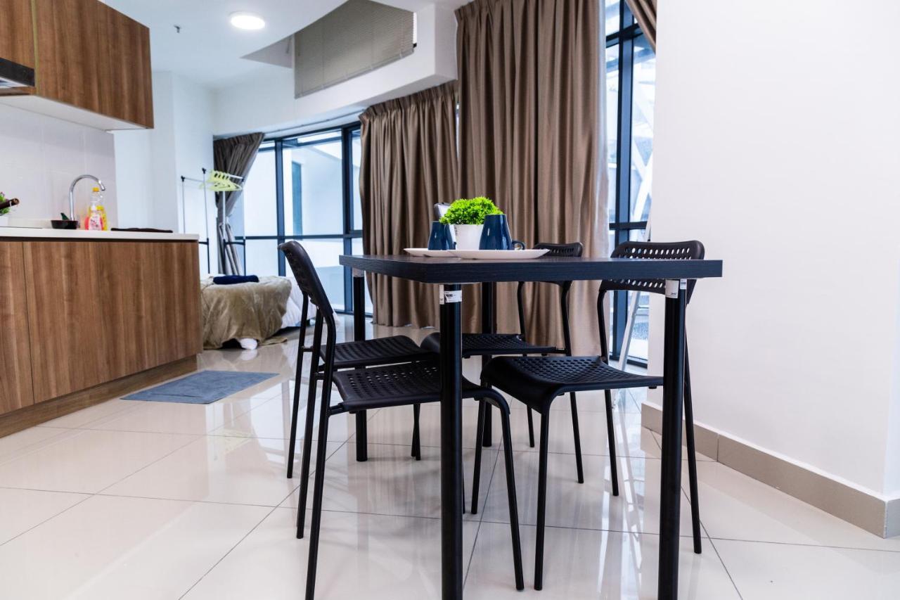 Studio Units At Pacific Tower Near Jaya One By Comfyasia Petaling Jaya Exteriör bild