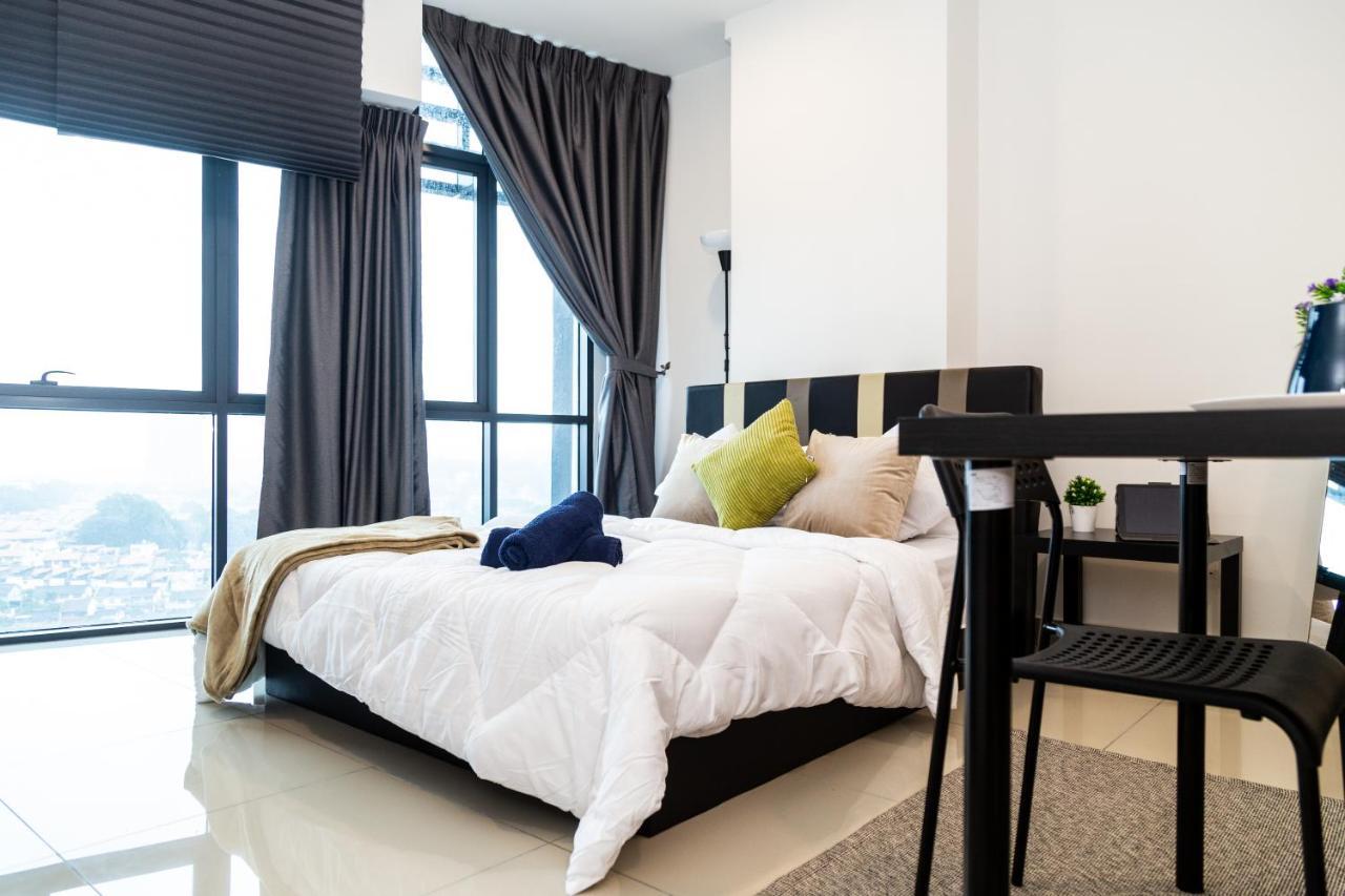 Studio Units At Pacific Tower Near Jaya One By Comfyasia Petaling Jaya Exteriör bild