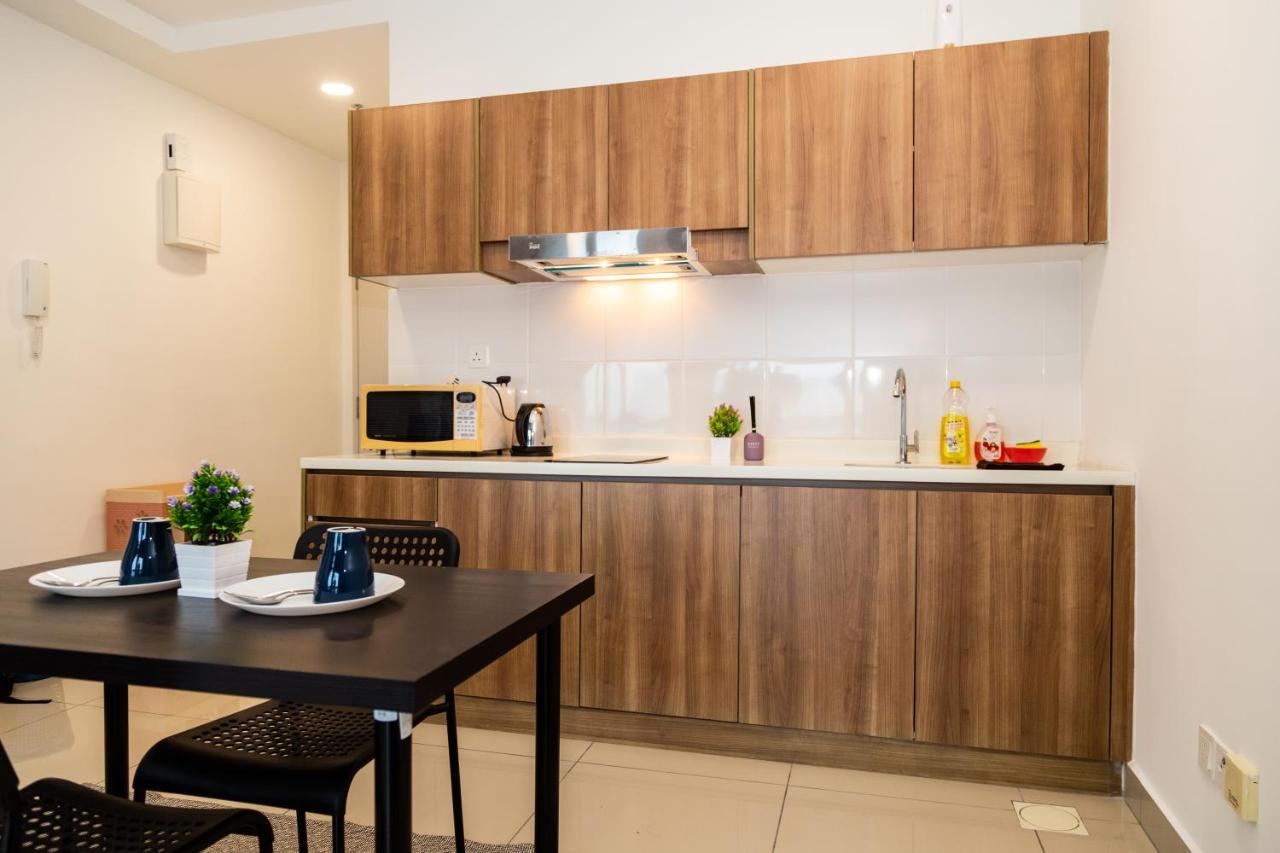 Studio Units At Pacific Tower Near Jaya One By Comfyasia Petaling Jaya Exteriör bild
