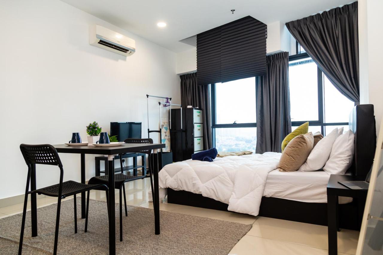 Studio Units At Pacific Tower Near Jaya One By Comfyasia Petaling Jaya Exteriör bild