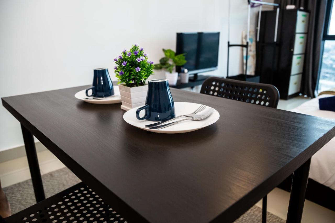 Studio Units At Pacific Tower Near Jaya One By Comfyasia Petaling Jaya Exteriör bild