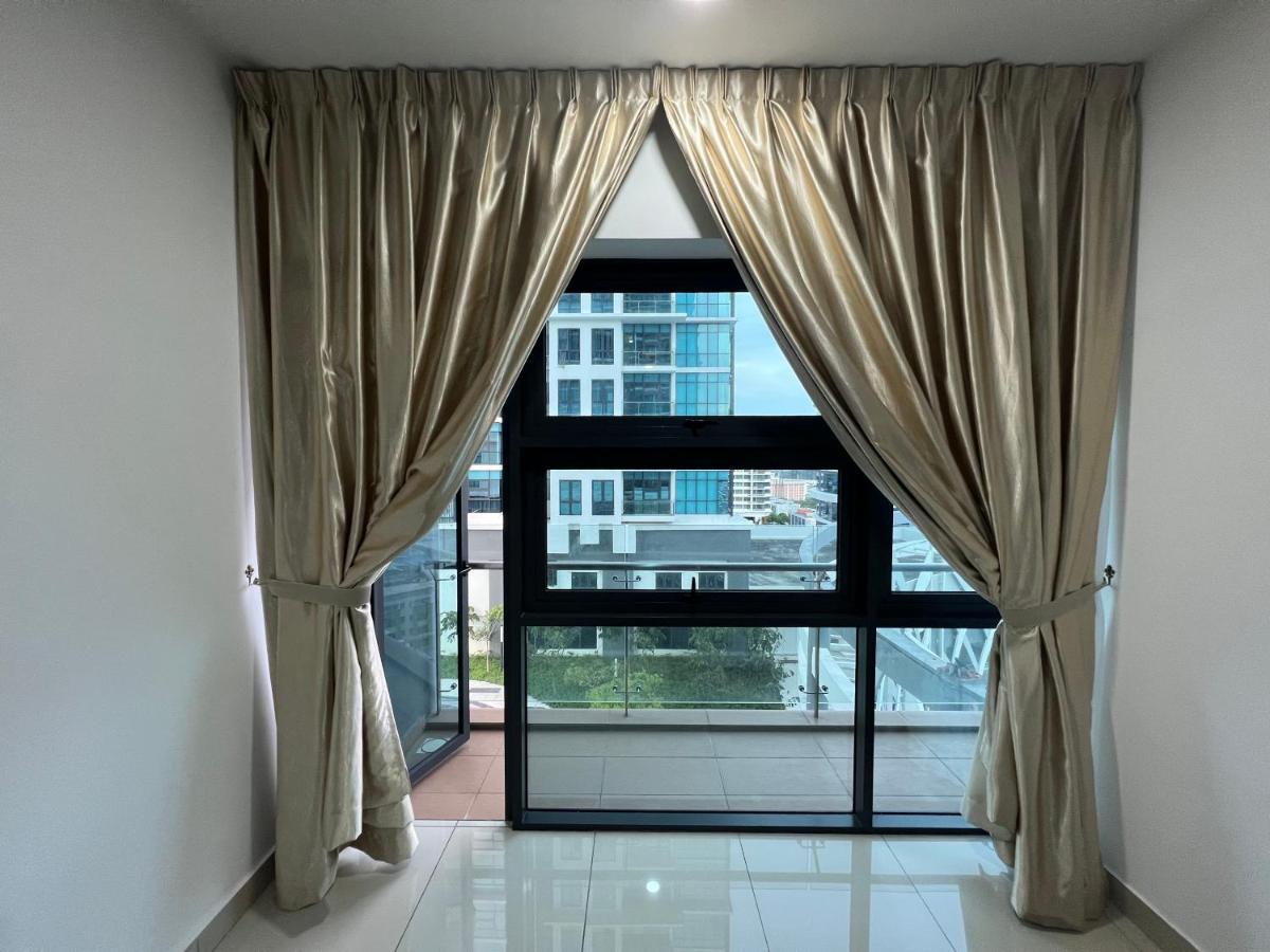 Studio Units At Pacific Tower Near Jaya One By Comfyasia Petaling Jaya Exteriör bild