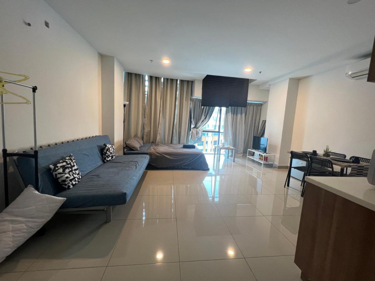 Studio Units At Pacific Tower Near Jaya One By Comfyasia Petaling Jaya Exteriör bild